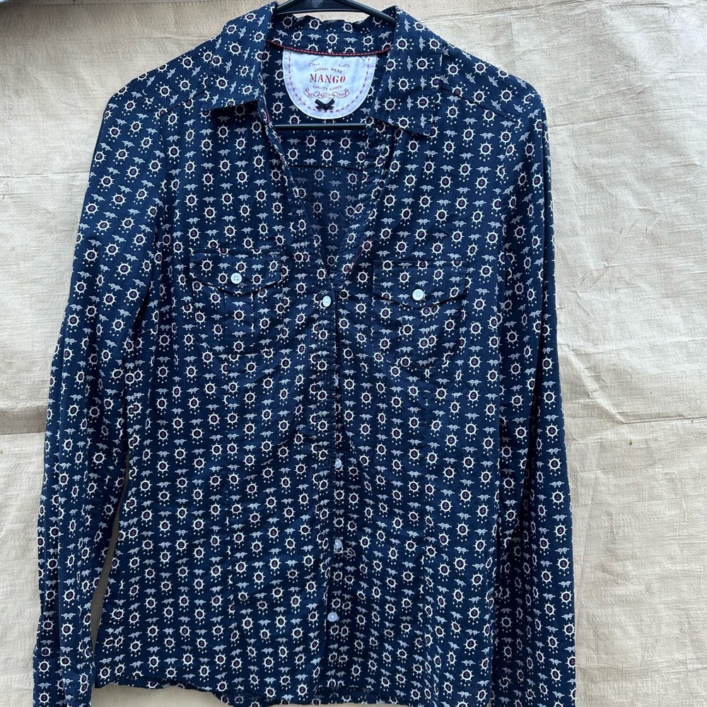 Blue Patterned Button-Up Shirt - Picture 3 of 4